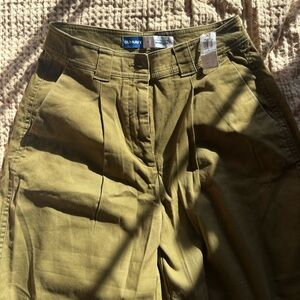 🌳NWT Old Navy Pants